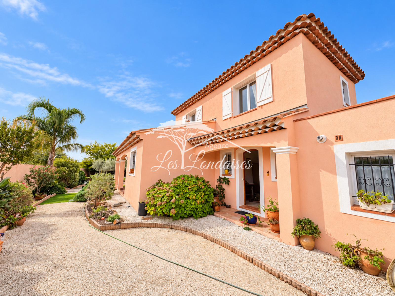 Maison 4 pièces 130 m² · à La Londe-les-Maures · 130 m² · 577 000 €