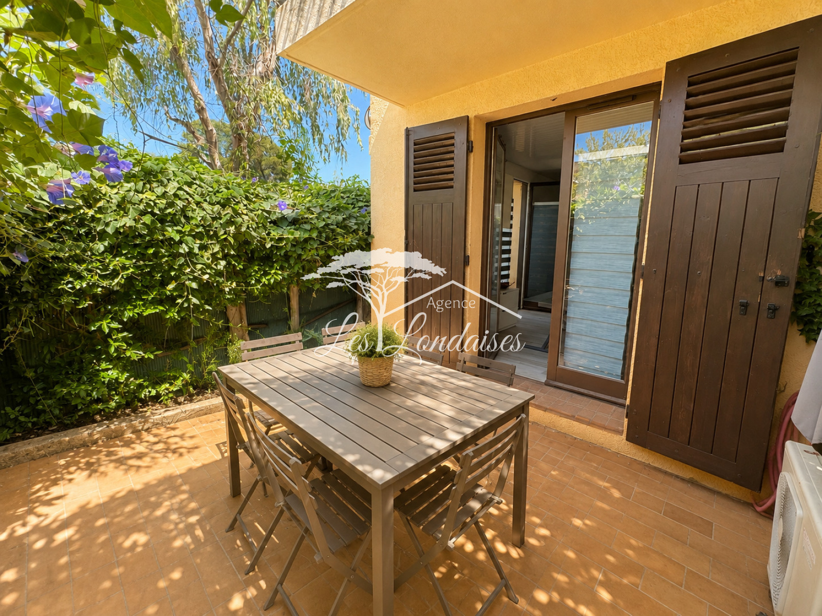 Appartement 1 pièce 21 m² · à La Londe les Maures · 21 m² · 220 000 €