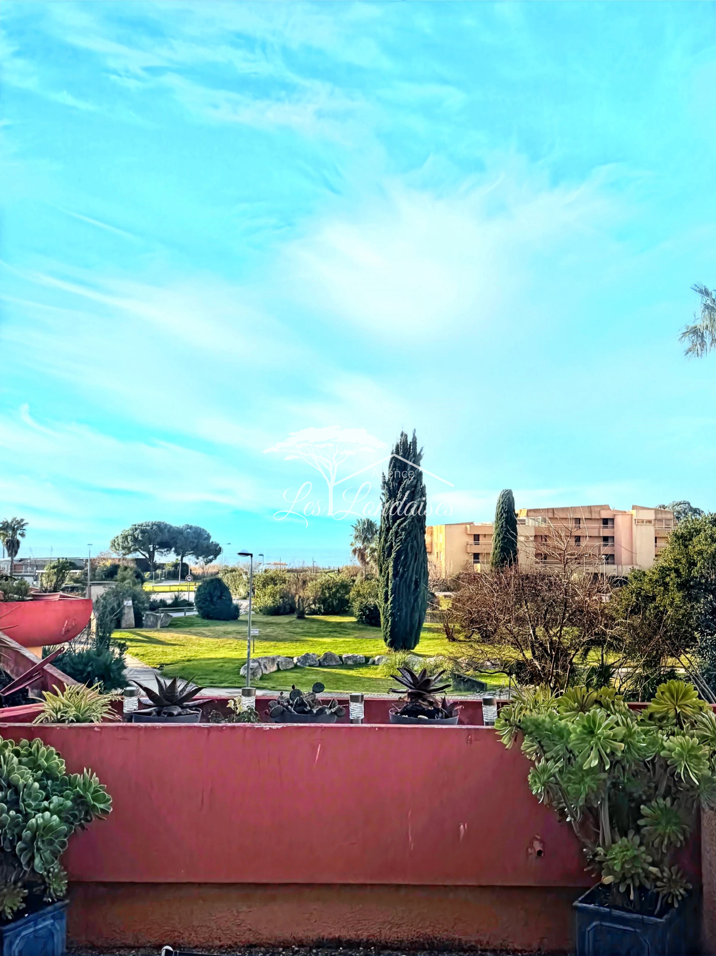 Agence immobilière de Agence Les Londaises